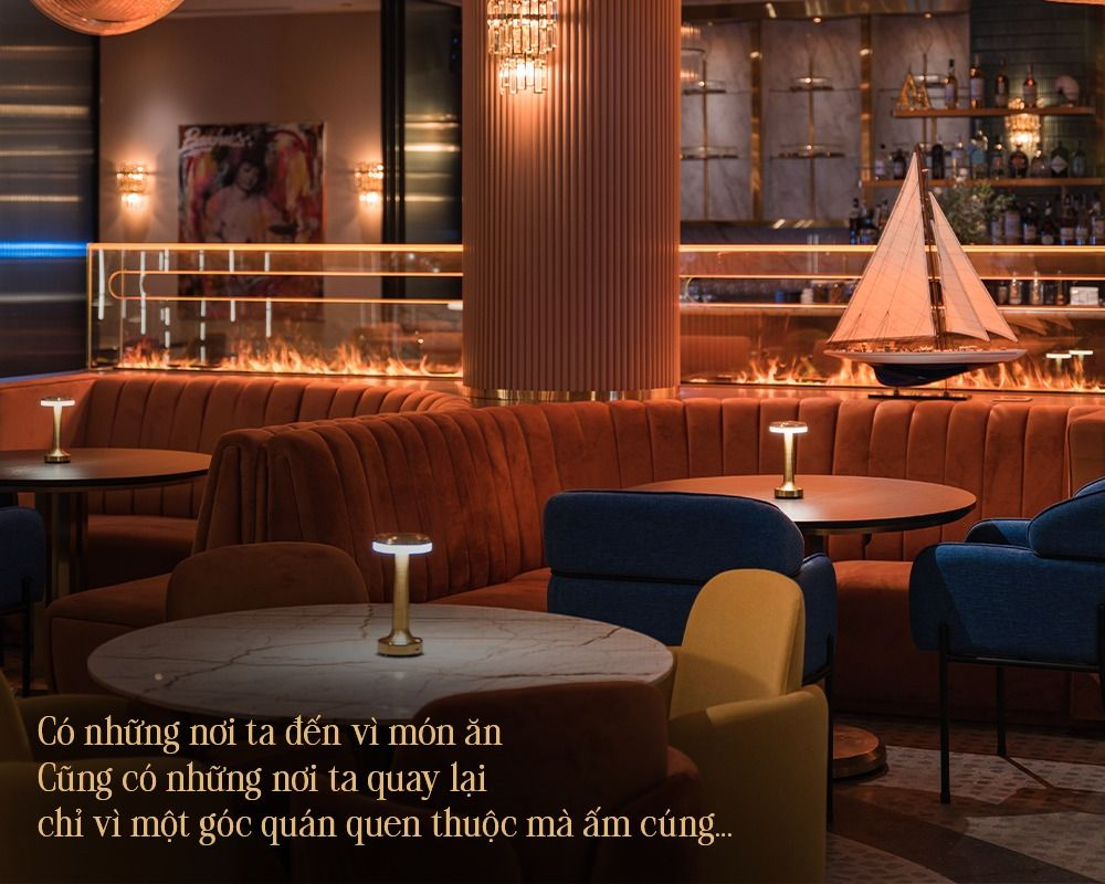 Glamore tự hào hoàn thành dự án lắp đặt lò sưởi điện hơi nước (mẫu lò sưởi 4D HK-1500) tại nhà hàng Steakhouse de Paris